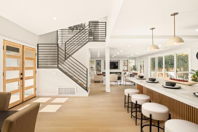 3855 Carbo Court, La Mesa, CA 91941