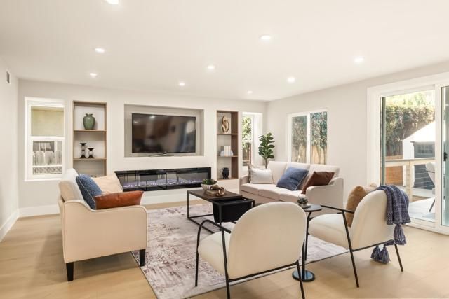 3855 Carbo Court, La Mesa, CA 91941