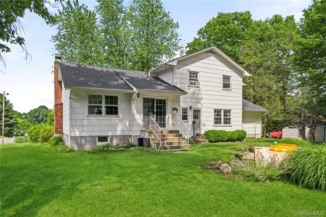 24 Ironworks Road, Monroe, NY 10950