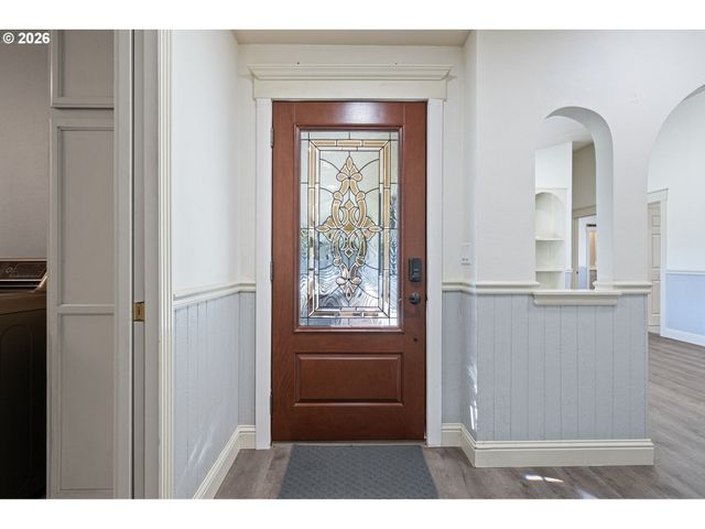 280 ROAN Dr, Eugene, OR 97401