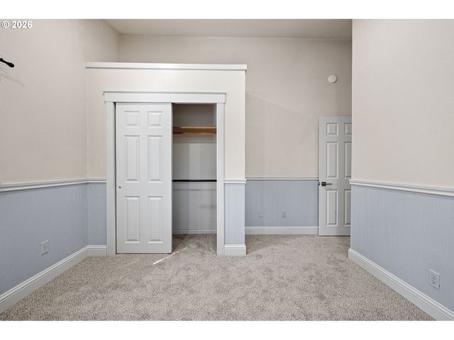 280 ROAN Dr, Eugene, OR 97401