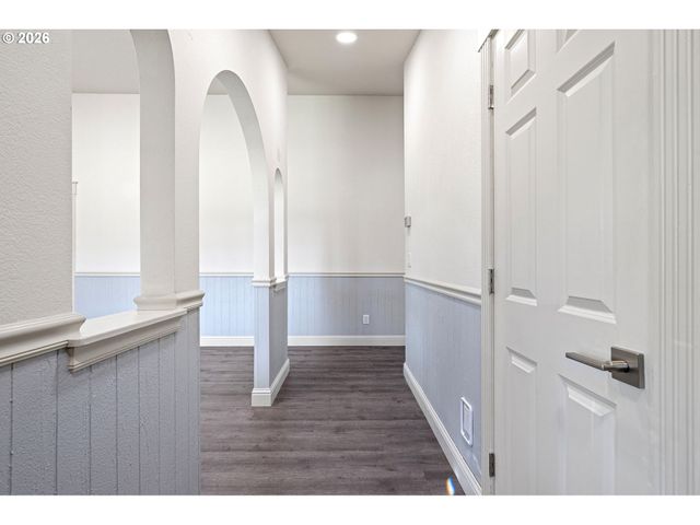 280 ROAN Dr, Eugene, OR 97401