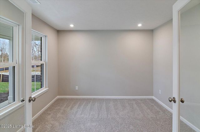 133 Sunflower Blvd, Mt Washington, KY 40047