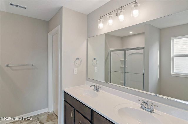 133 Sunflower Blvd, Mt Washington, KY 40047