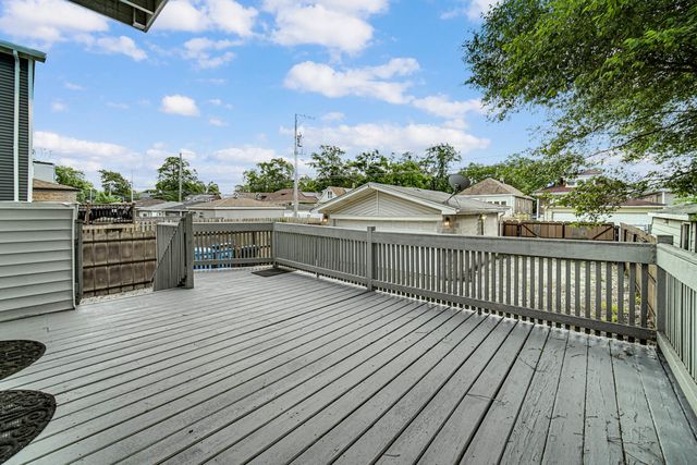 523 E 89th Place, Chicago, IL 60619