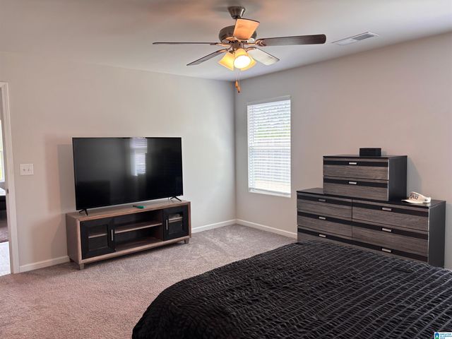 541 CAMDEN LOOP, Calera, AL 35040