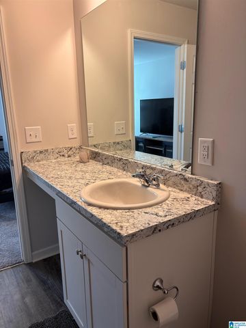 541 CAMDEN LOOP, Calera, AL 35040