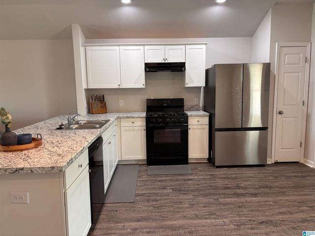 541 CAMDEN LOOP, Calera, AL 35040