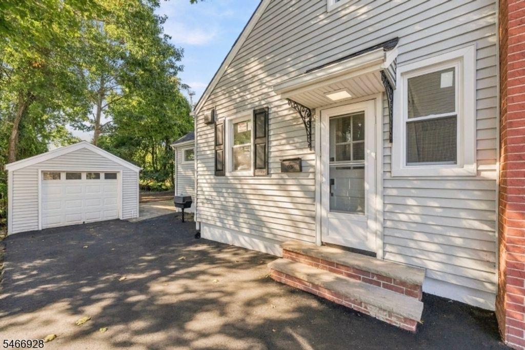 34 Union St, Hawthorne Boro, NJ 07506 — photo 5
