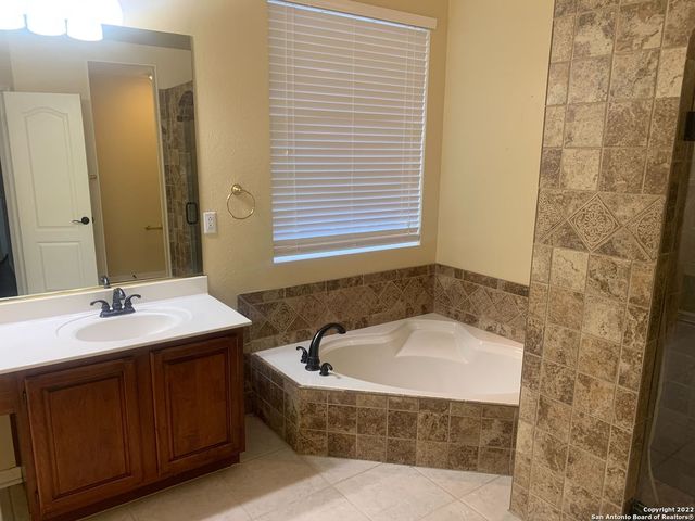 4410 SHAVANO CROSS, San Antonio, TX 78230