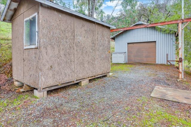 5979 Tapadero St, Angels Camp, CA 95222