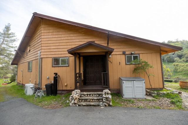 5979 Tapadero St, Angels Camp, CA 95222