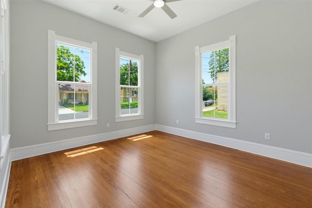 1159 San Bernard ST, Austin, TX 78702