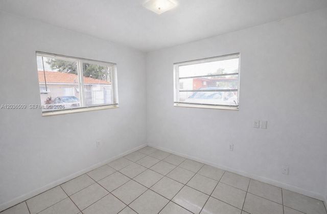 4381 W Flagler St 3, Miami, FL 33134