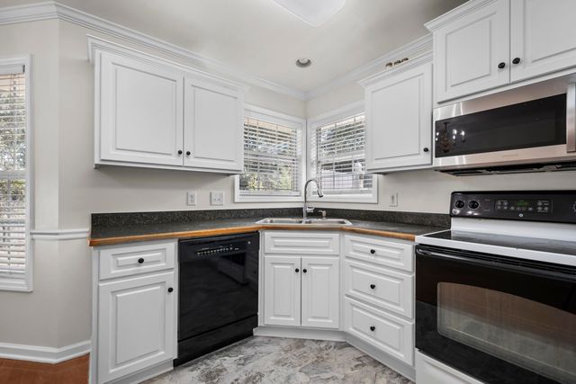 194 Orangepark Dr Drive, Orangeburg, SC 29115