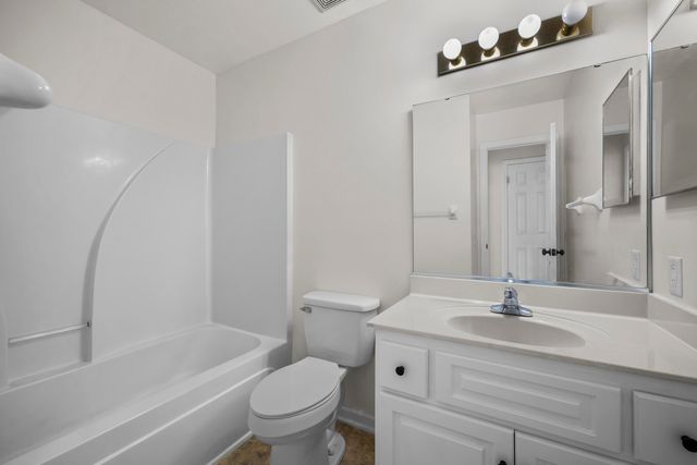 194 Orangepark Dr Drive, Orangeburg, SC 29115