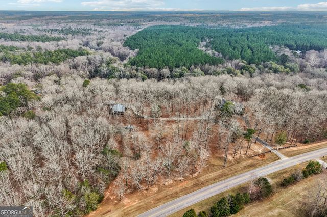 1015 Adams Road, West Point, GA 31833