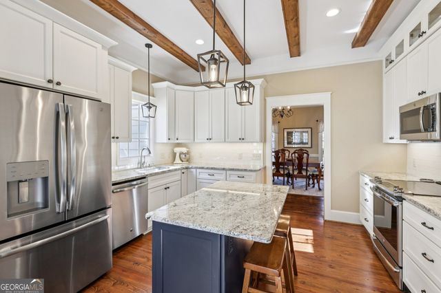 1015 Adams Road, West Point, GA 31833