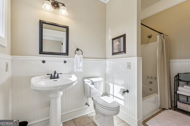 1015 Adams Road, West Point, GA 31833