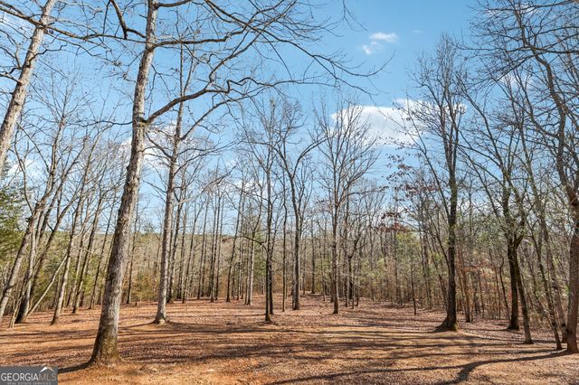 1015 Adams Road, West Point, GA 31833