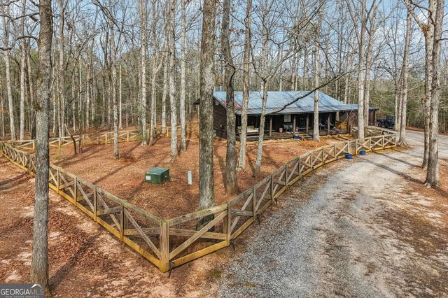 1015 Adams Road, West Point, GA 31833