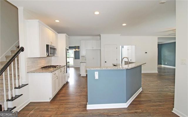 925 Davis Bend, Alpharetta, GA 30004