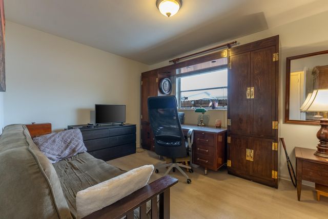 722 Ridge Road, Lantana, FL 33462