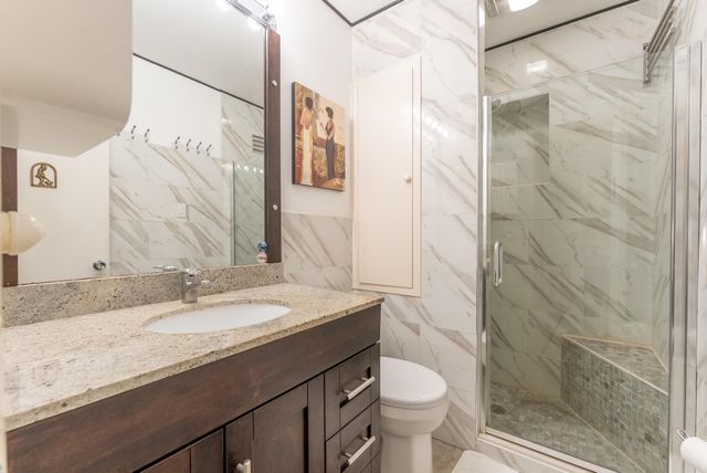 722 Ridge Road, Lantana, FL 33462