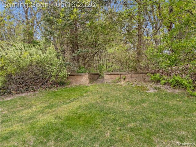 11414 Wolfort Spur, Brighton, MI 48116