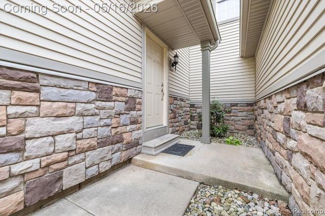 11414 Wolfort Spur, Brighton, MI 48116