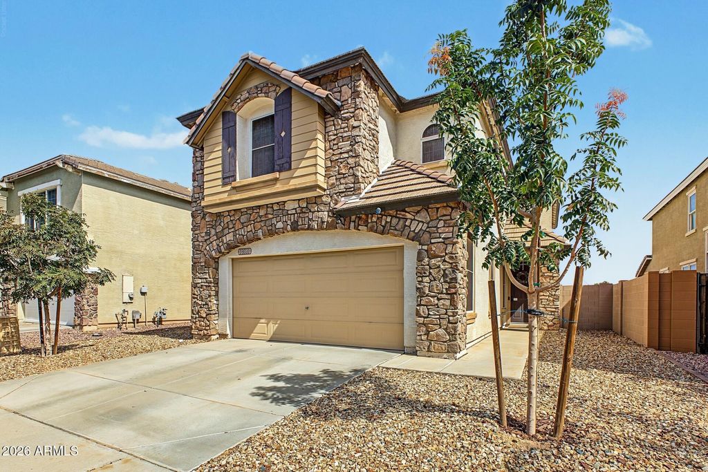 16659 N 181ST Drive, Surprise, AZ 85388 — photo 2