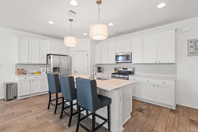 9107 Moonstone DR, Austin, TX 78729