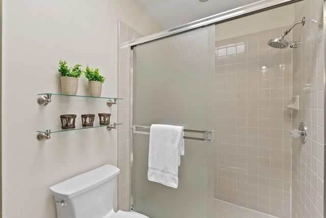 41 Bancroft Road, Burlingame, CA 94010