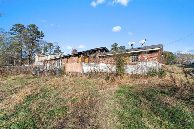 2116 MEMORIAL PARK Drive, Gainesville, GA 30504