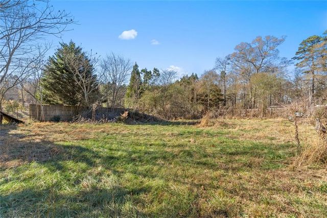 2116 MEMORIAL PARK Drive, Gainesville, GA 30504