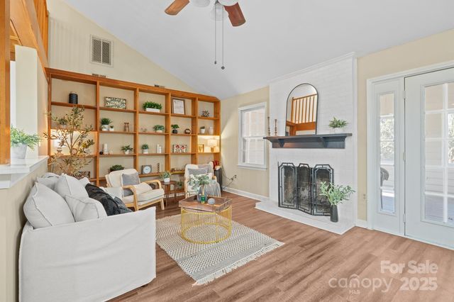 4731 Carberry Court, Charlotte, NC 28226