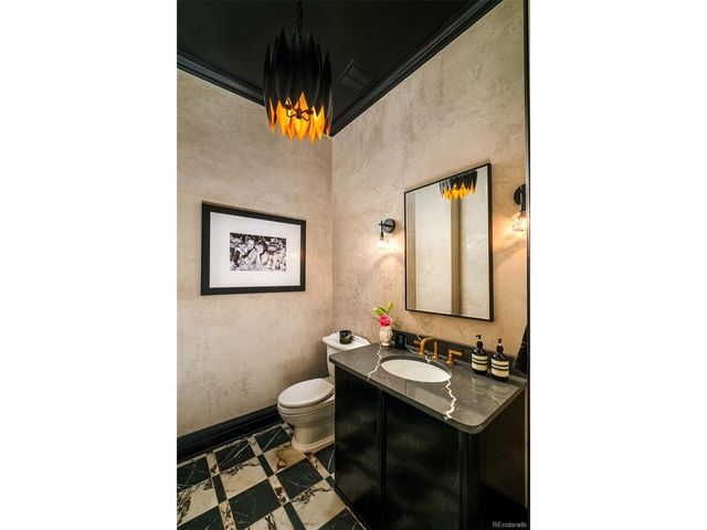 101 S Grape St, Denver, CO 80246