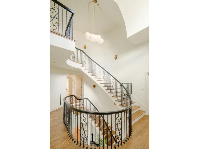 101 S Grape St, Denver, CO 80246