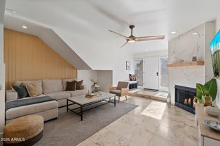 1820 E MORTEN Avenue 117, Phoenix, AZ 85020