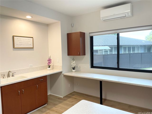 457 Halemaumau Street, Honolulu, HI 96821