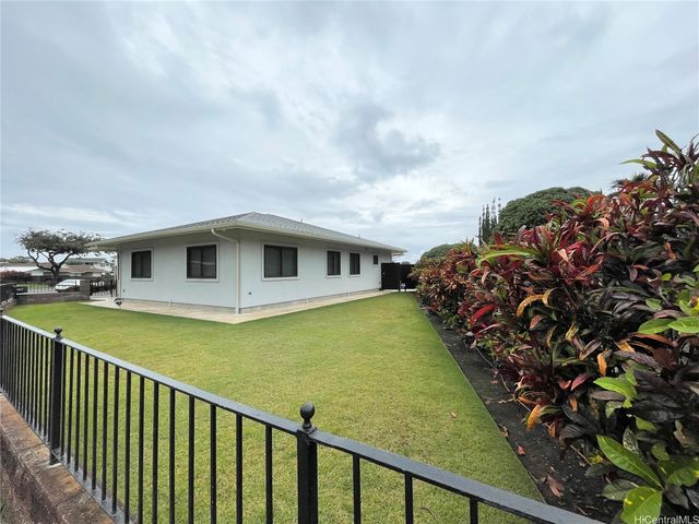 457 Halemaumau Street, Honolulu, HI 96821