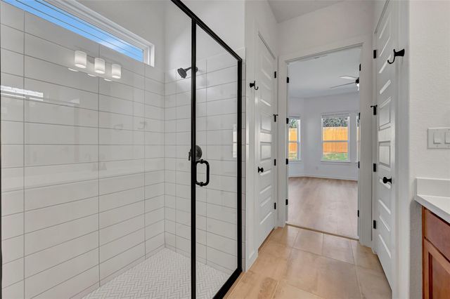 136 Bishop Wood RD, Dripping Springs, TX 78620