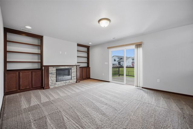 2609 Russell Drive, Iowa City, IA 52240