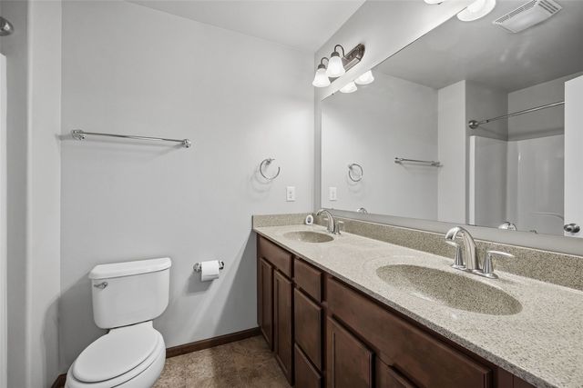 2609 Russell Drive, Iowa City, IA 52240