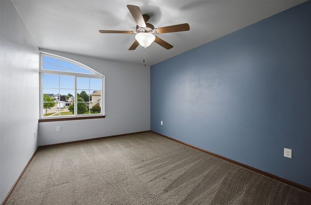 2609 Russell Drive, Iowa City, IA 52240