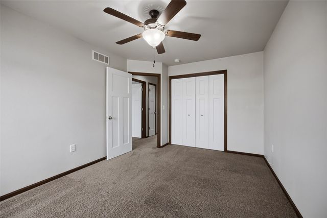 2609 Russell Drive, Iowa City, IA 52240
