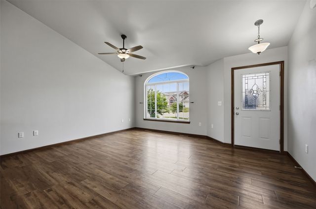 2609 Russell Drive, Iowa City, IA 52240