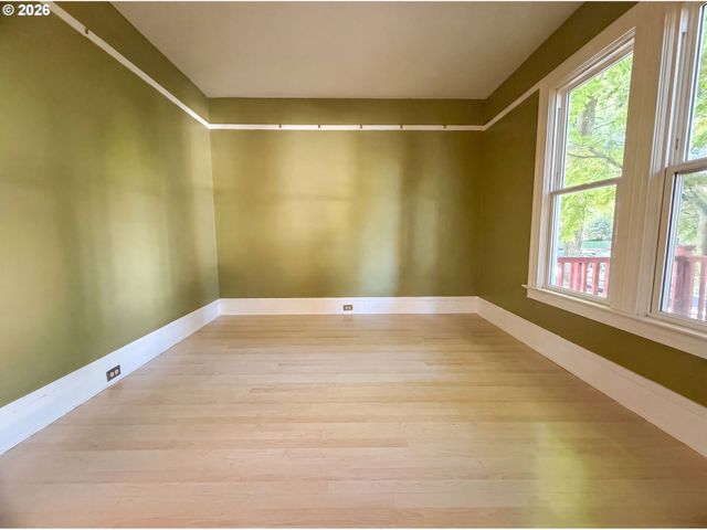 3214 Se 9TH Ave, Portland, OR 97202