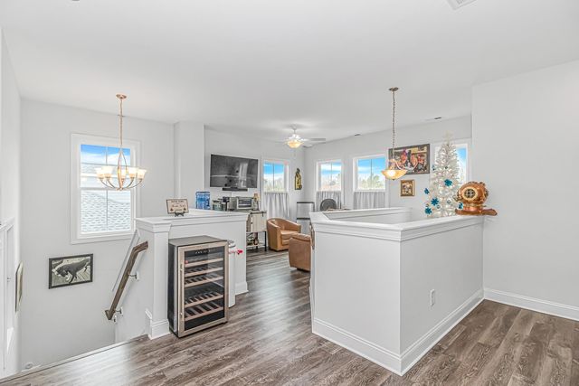 936 Shipmaster Ave., Myrtle Beach, SC 29579