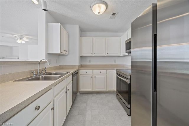 125 James Road 1B, High Point, NC 27265